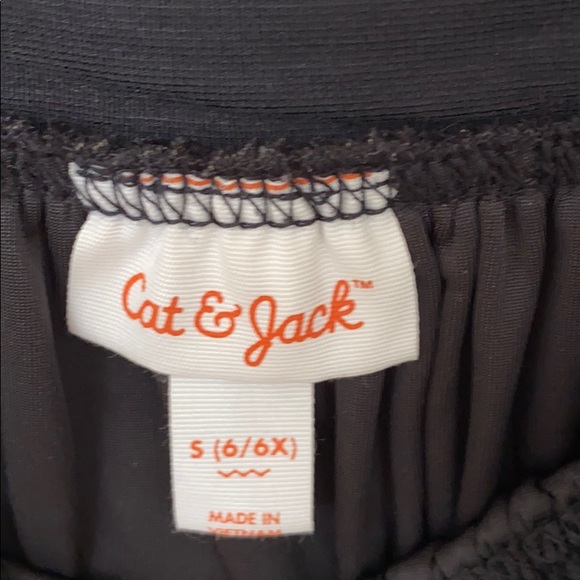 Black velvety skirt with sparkles - Picture 2 of 3